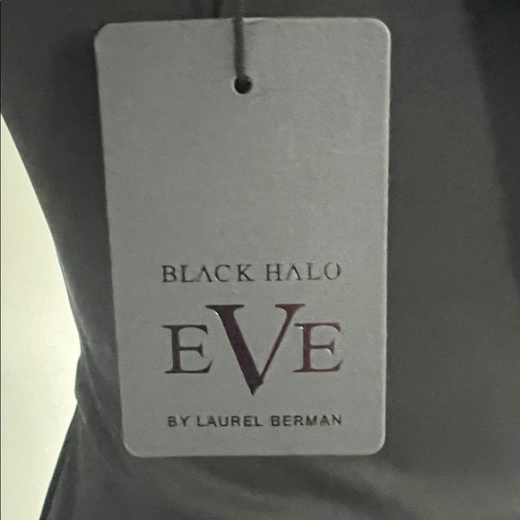 Black Halo Egan One Shoulder Gown - Picture 10 of 14